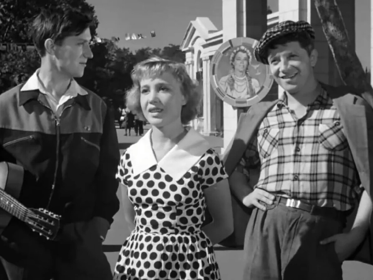 большие гонки 1965 натали вуд. польские комедии 1960-1990 годов. джек леммон квартира. комедии 1960. вилла софи лорен в швейцарии.