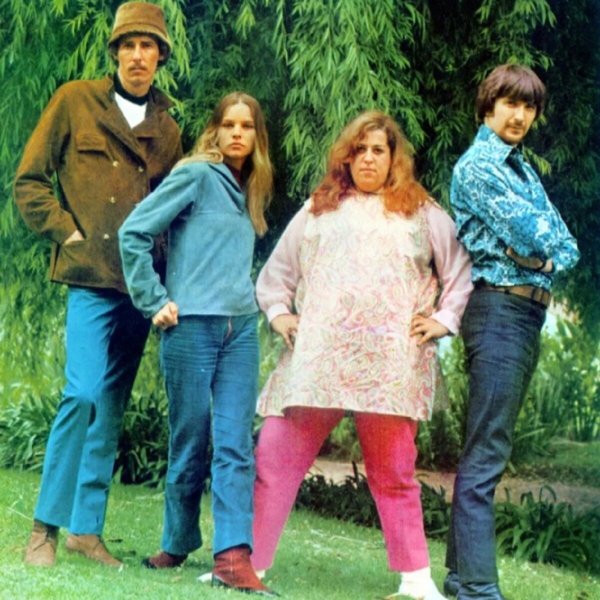 Группе отца. Группа the mamas. The mamas & the Papas. The mamas and the Papas солистка. Мишель мамас энд Папас.