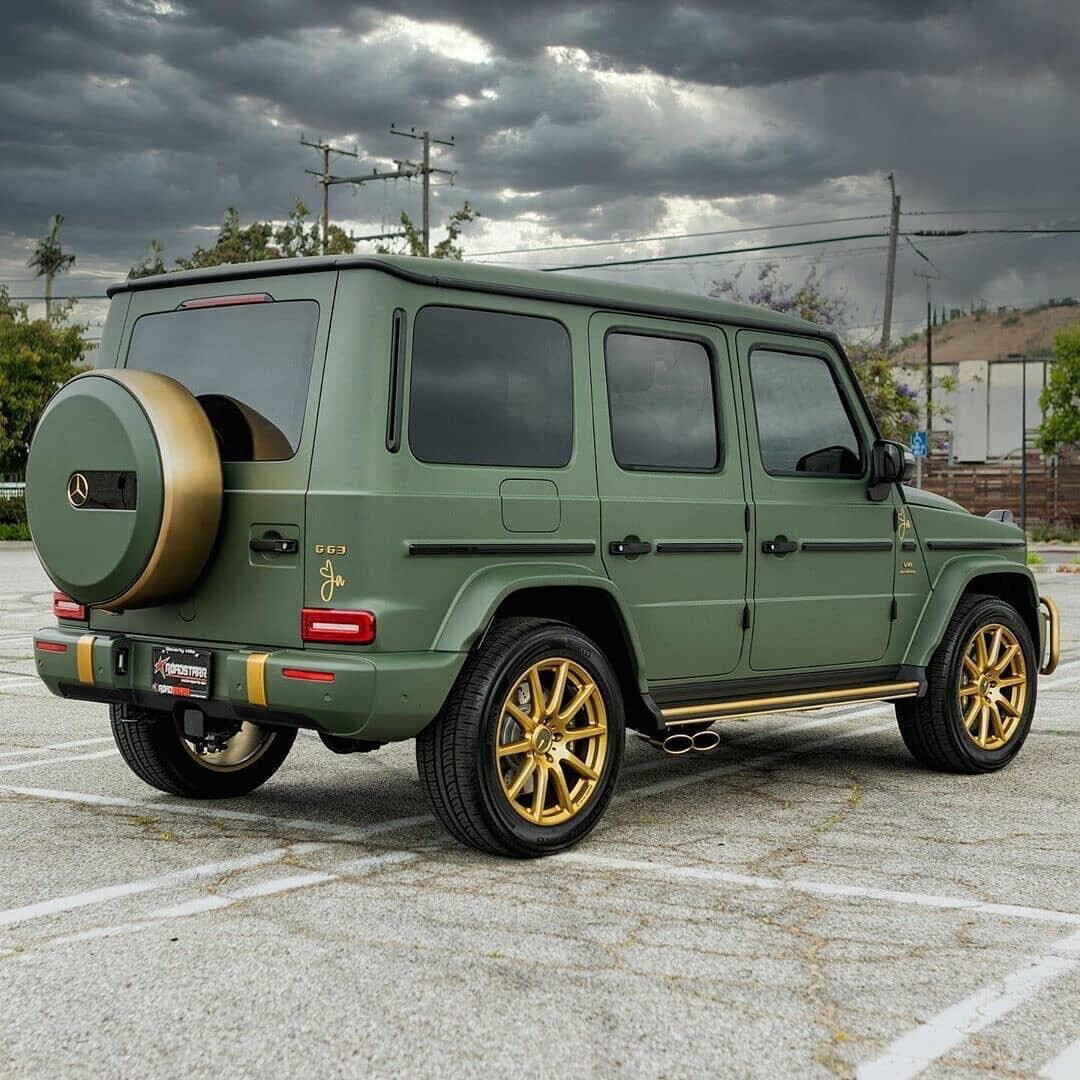 Mercedes g63 AMG хаки