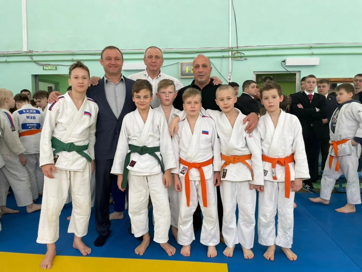 Дзюдо пермь для детей. Дзюдо пермь динамо. Дзюдо пермь для детей. Династия пермь спортивный. Зал дзюдо пермь.