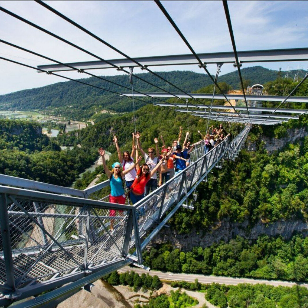 Где погулять в сочи. Смотровая Скайпарк Сочи. Skypark AJ Hackett Sochi. Смотровые площадки Сочи Адлер. Скайпарк Сочи смотровая площадка.