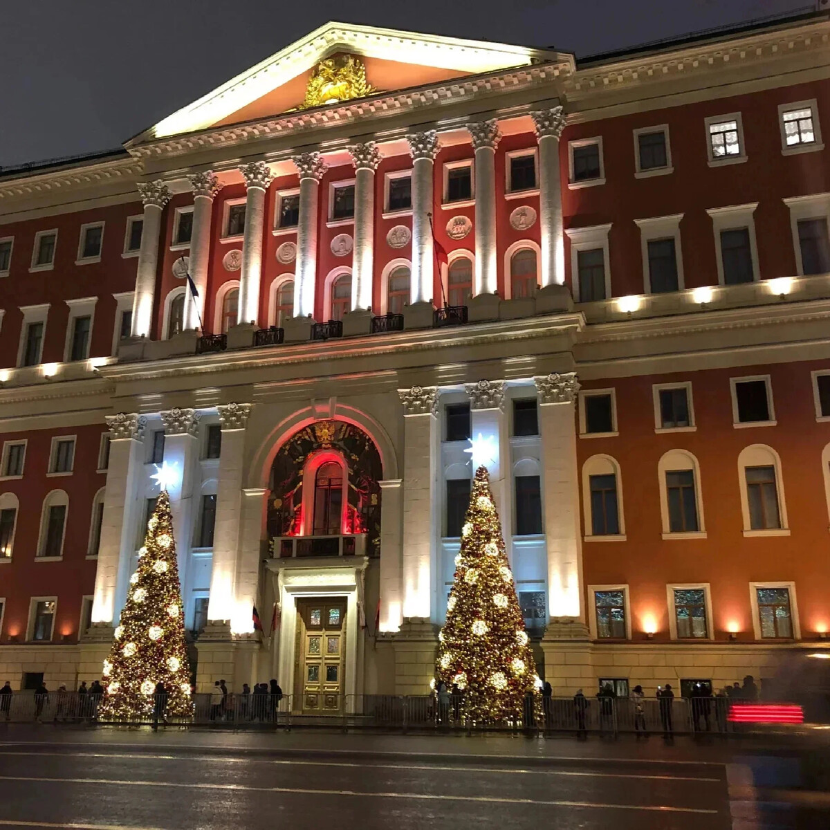 здания правительства москвы на