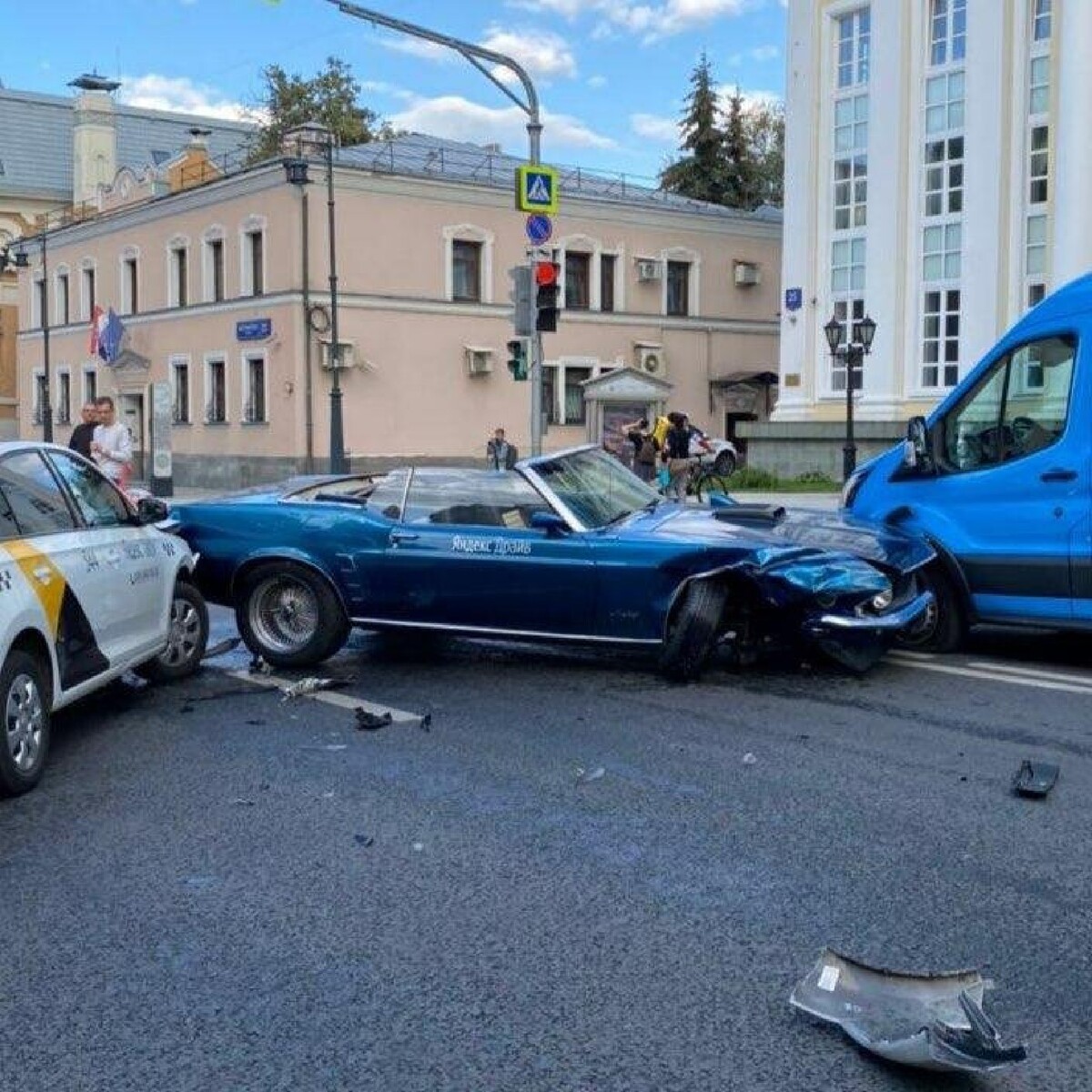 Дтп с такси в москве