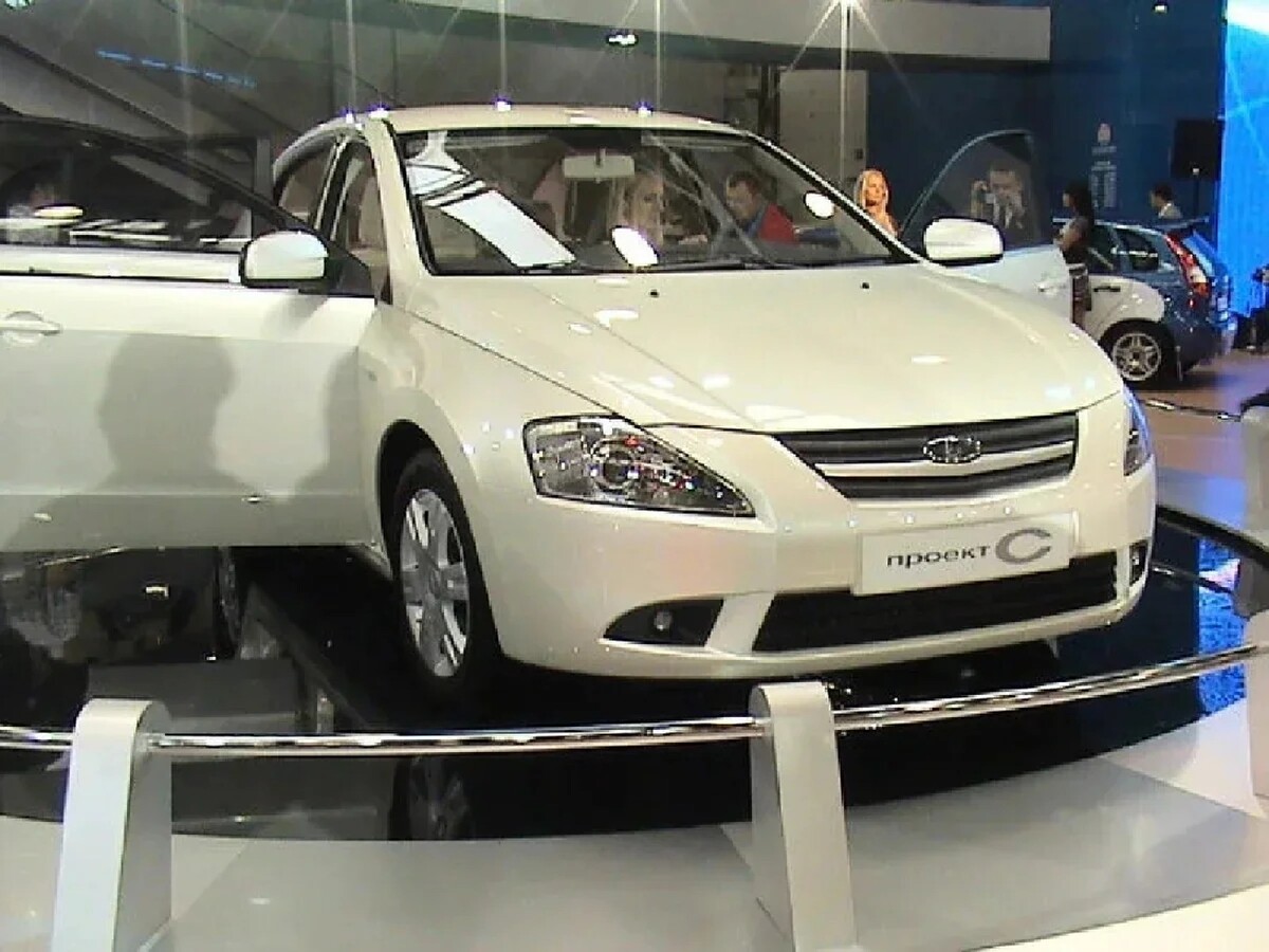 Lada c 2000