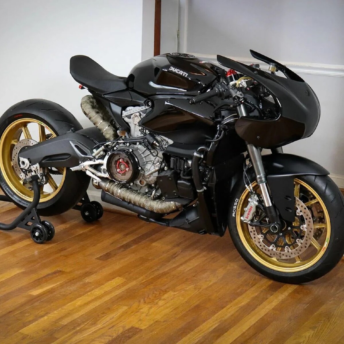 РњРѕС‚РѕС†РёРєР» Ducati Panigale Custom