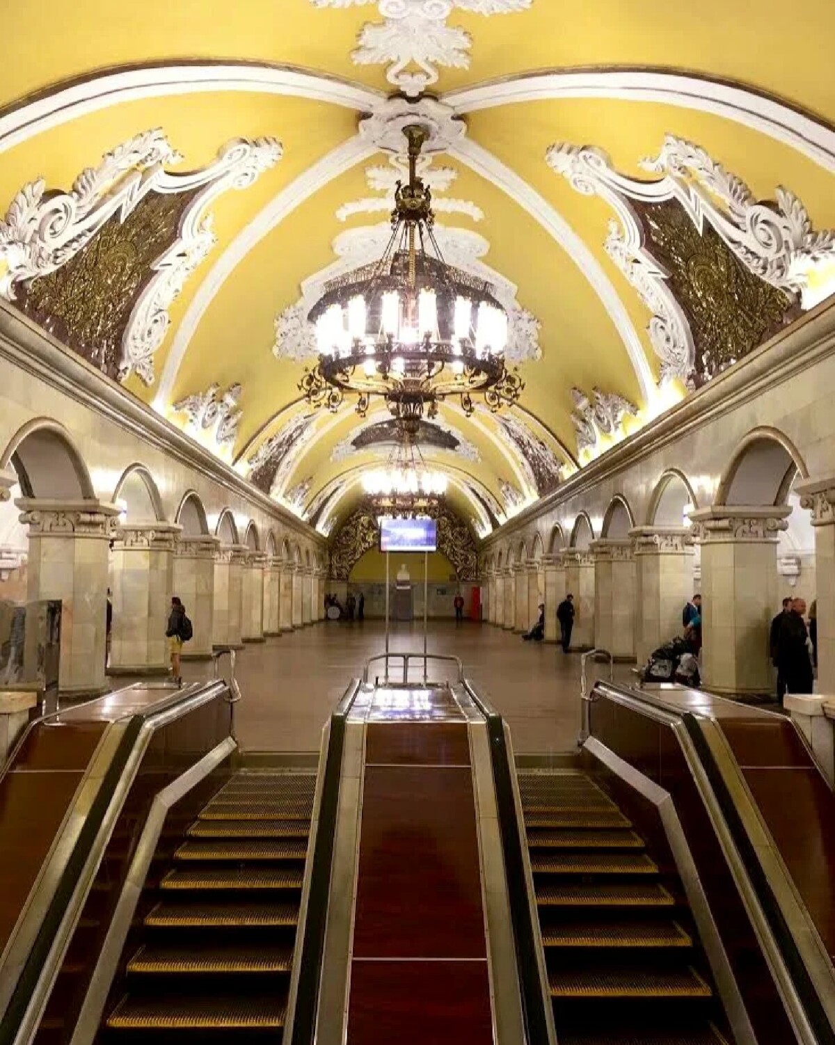 Фото станций метро в москве с названиями