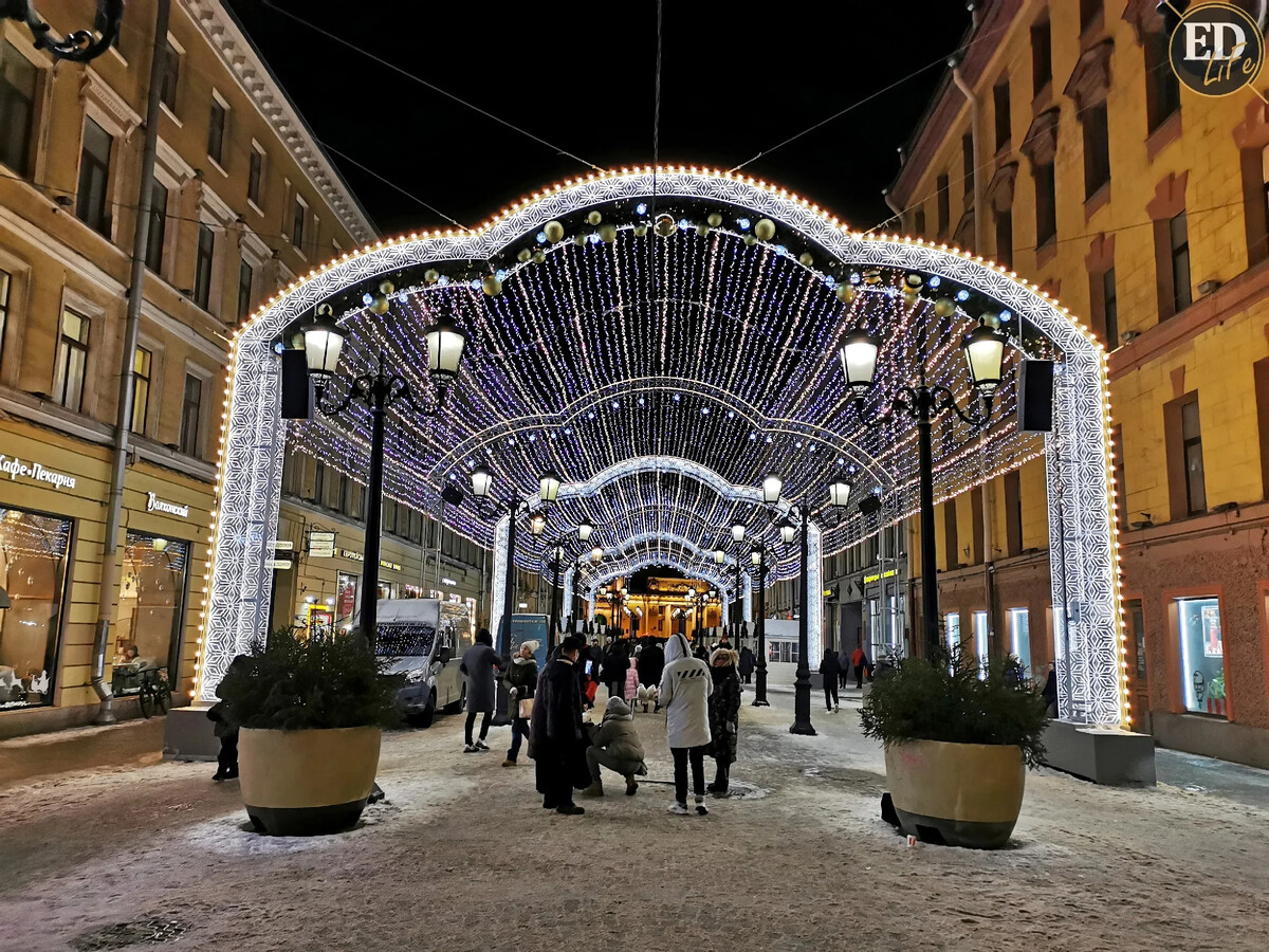 Новый год 2021 в санкт петербурге