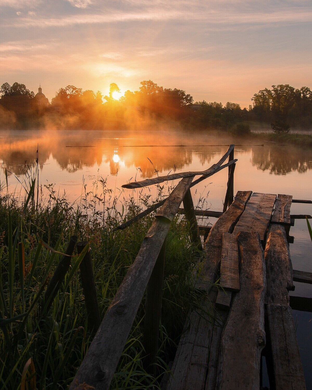 Рассвет в деревне летом реальное фото