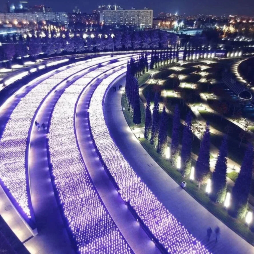 Парк галицкого в краснодаре фото вечером