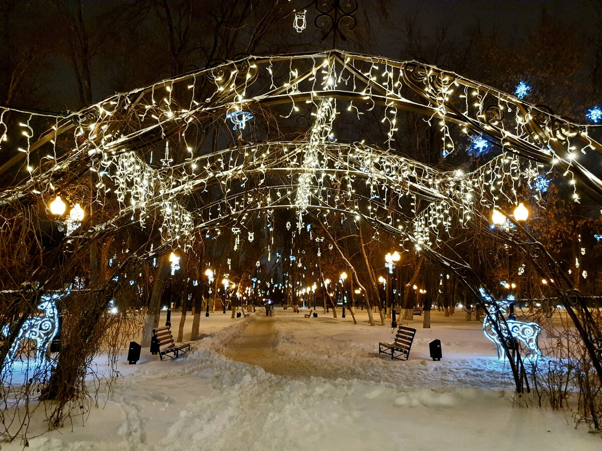 Места где можно погулять в нижнем новгороде. Где можно погулять в Казани красивые места зимой. Где погулять в Нижнем Новгороде. Где можно погулять в Белгороде красивые места.