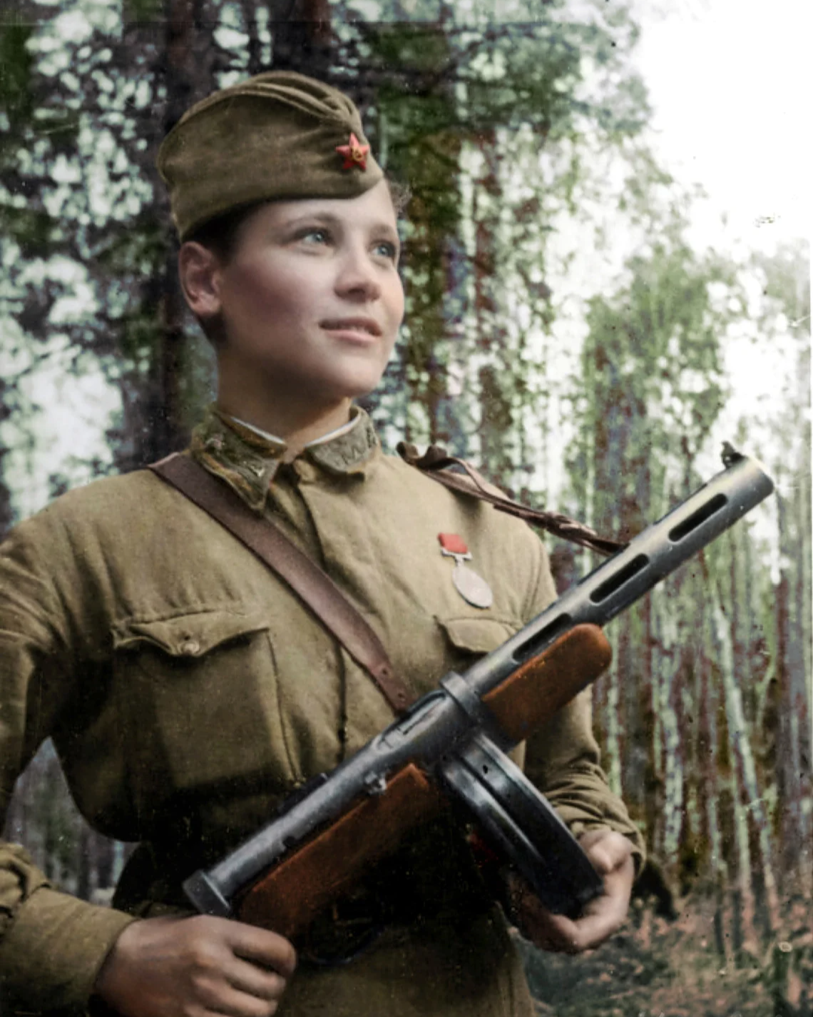 Фото девушки в форме вов