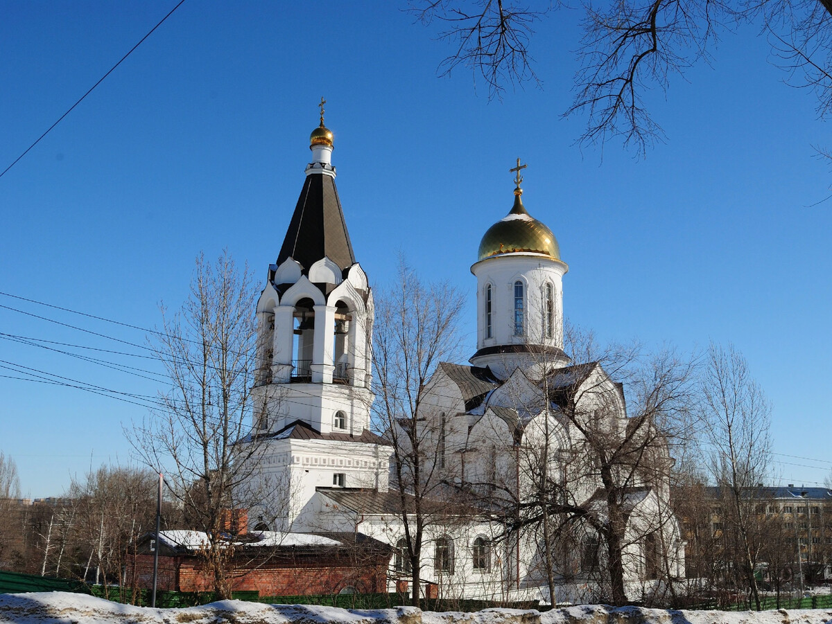 Храм Саратов около Волги