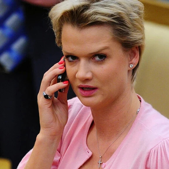 Спортсмены депутаты госдумы. Хоркина беременная.