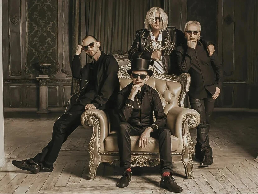 пикник 2017 искры и канкан обложка. группа пикник 80е. пикник смысл песен. группа пикник треки. группа пикник рисунки.