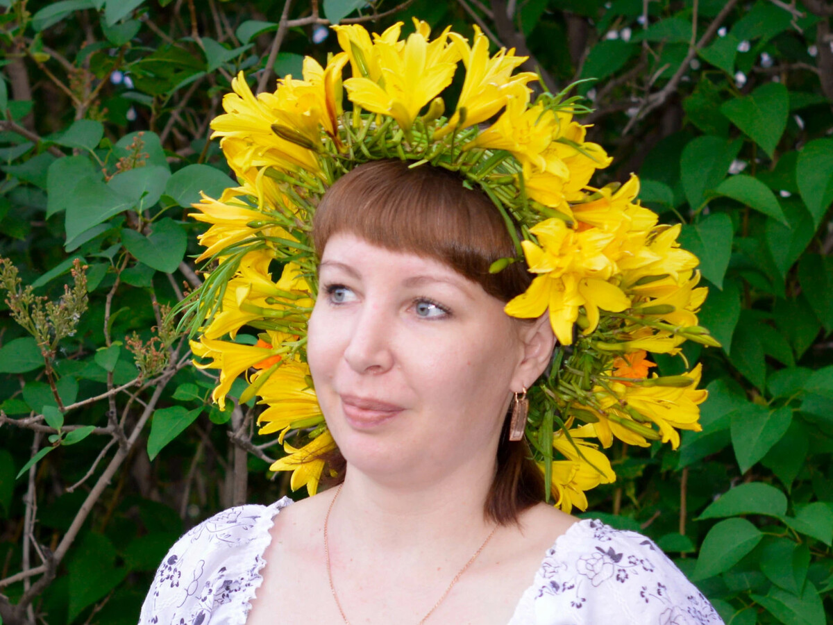 света краса. букет цветов для девочки. света краса. света краса. девочка с букетом.