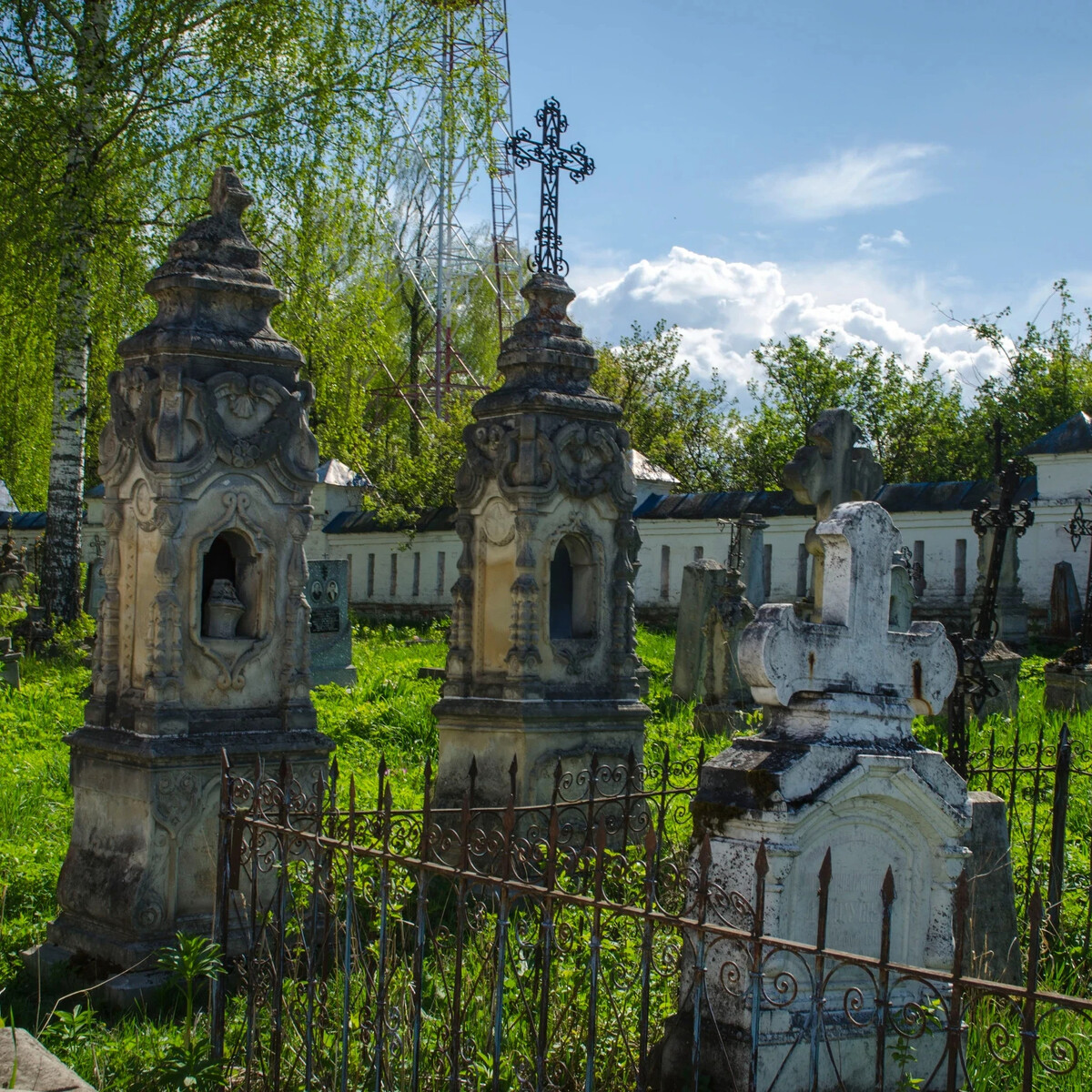старое кладбище фото