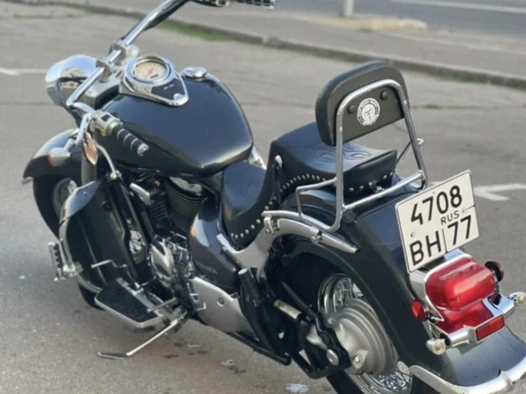 Suzuki Intruder c800