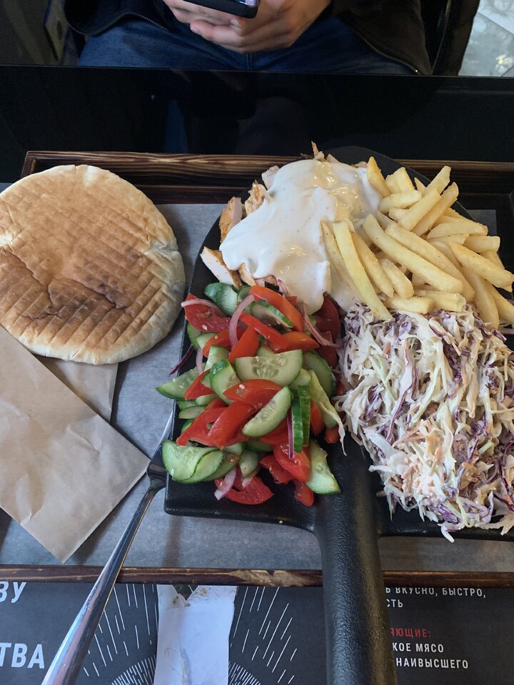 шаверма с локоть спб. еда на лопате в ресторане. шаверма с локоть спб юнона. шаверма на лопате спб. шаверма на лопате спб.
