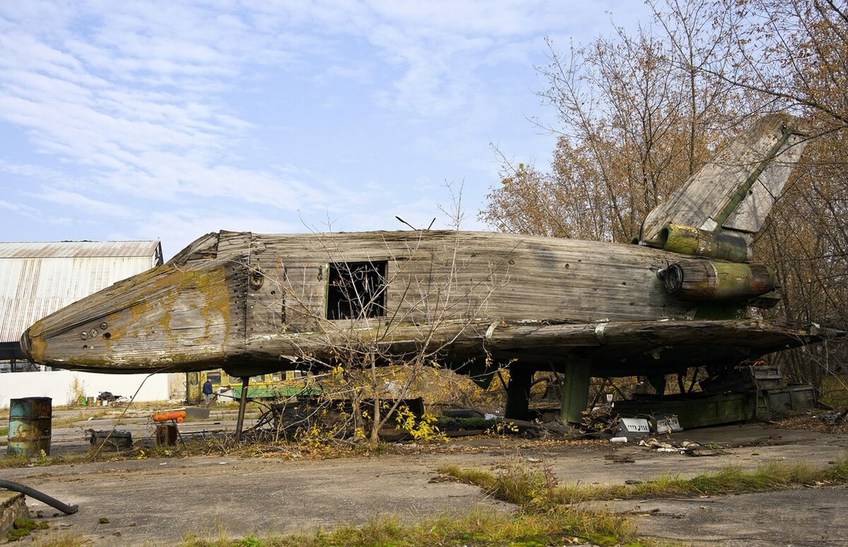 scale_1200
